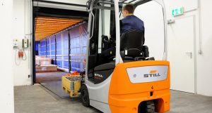 xe nâng điện 3 bánh