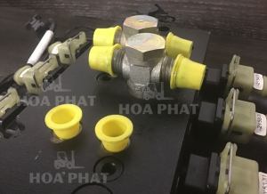Van chia thủy lực xe STILL Van chia thủy lực xe STILL