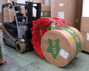 Kẹp giấy cuộn tròn