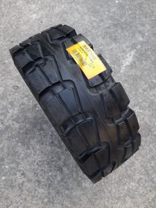 LỐP XE NÂNG DOOSAN 500-12