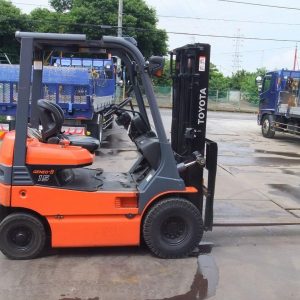 Cho thuê xe nâng điện 1.5 tấn Pin Lithium