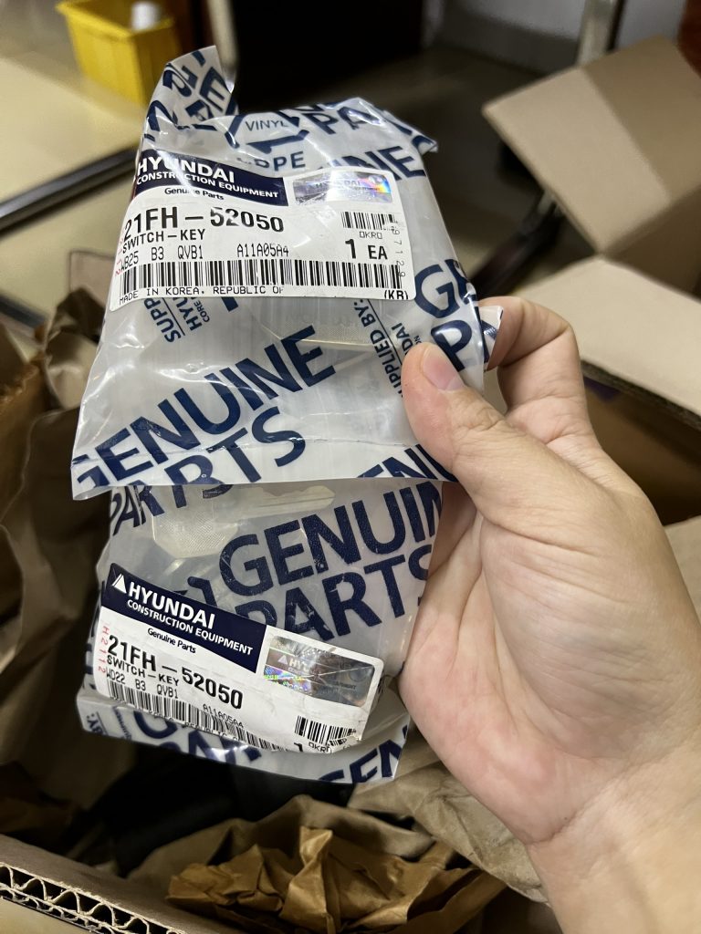 Phụ tùng xe nâng điện HYUNDAI