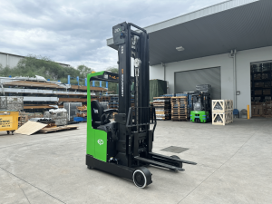 Thuê xe nâng điện EP