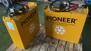 Giá pin lithium xe nâng điện kho lạnh