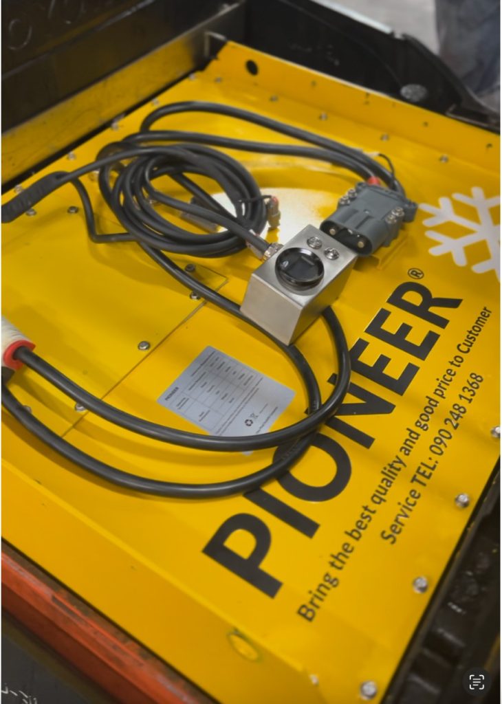 Pin lithium xe nâng kho lạnh không bảo trì