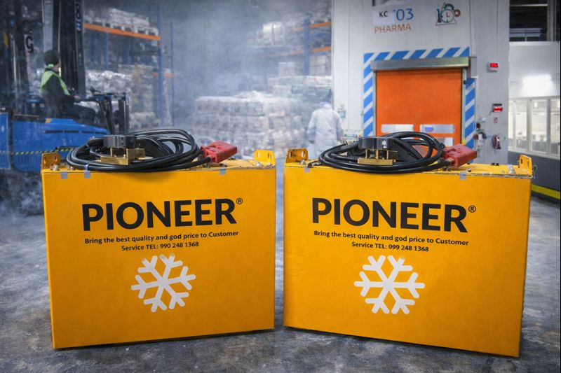 Pin lithium xe nâng kho lạnh dược phẩm.png