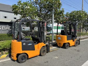 cho thuê xe nâng điện 1.5 tấn lithium